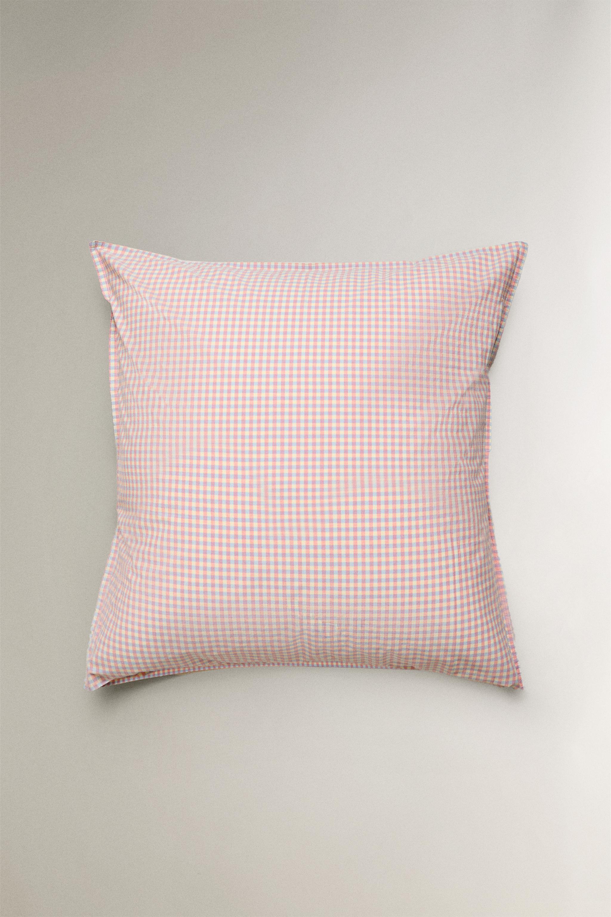 KIDS' COTTON GINGHAM PILLOWCASE